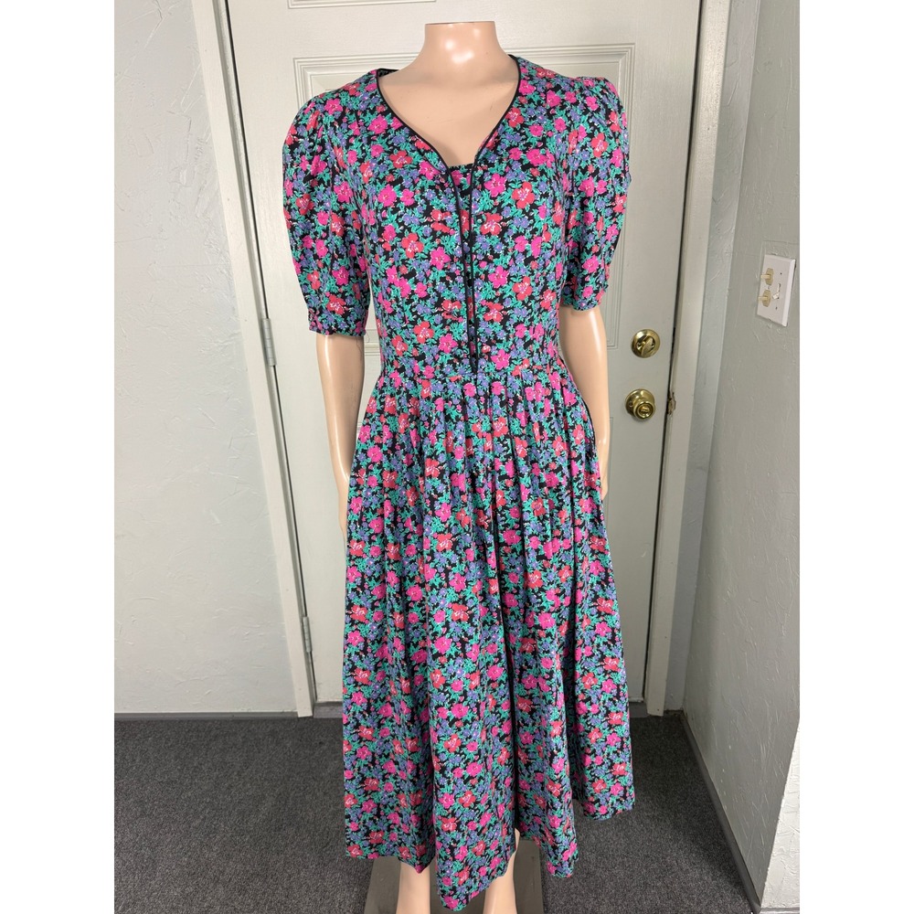Vintage Laura Ashley Women's Dress UK 12 US 10 Cotton Floral Button Zip J18